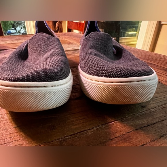 Rothys Classic Slip On Sneakers Black Size 7 US - Picture 7 of 7